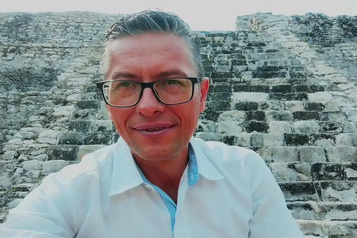 Guide and Founder Riviera Tours Mexico